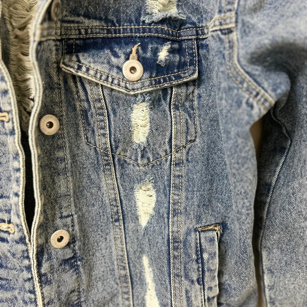 Highway Jeans Distressed Denim Jacket womens size small‎